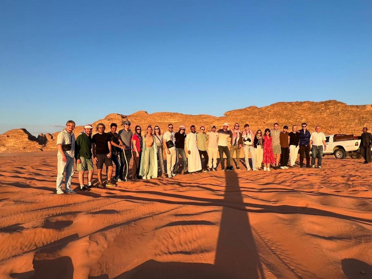 Zawaideh Desert Camp Hotell Wadi Rum Exteriör bild